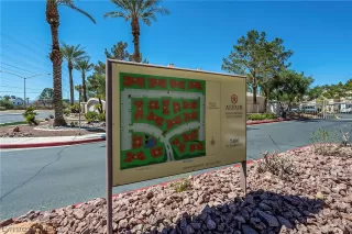 Photo #3: 2486389 Listing