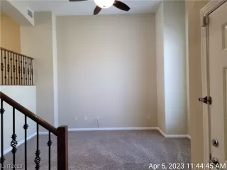 Photo #1: 2486415 Listing 