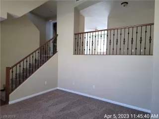 Photo #2: 2486415 Listing 