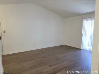 Photo #3: 2486419 Listing 