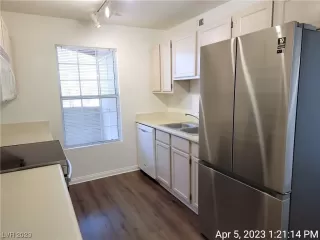 Photo #6: 2486419 Listing 