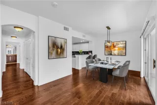 Photo #6: 2486426 Listing 