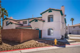 Photo #2: 2486428 Listing 