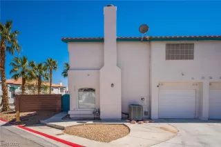 Photo #5: 2486428 Listing 