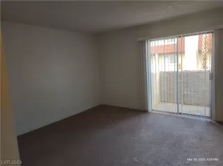 Photo #6: 2486444 Listing 