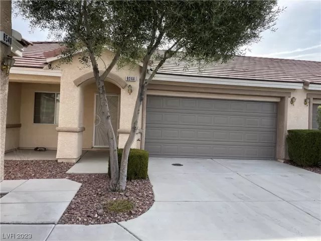 MLS: 2486454 Condo For Sale