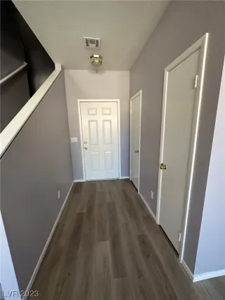 Photo #1: 2486479 Listing 