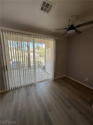 Photo #4: 2486479 Listing 