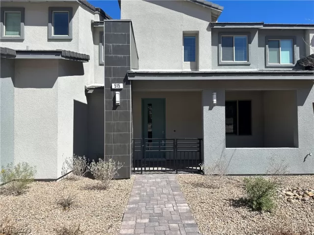 MLS: 2486495 Condo For Sale