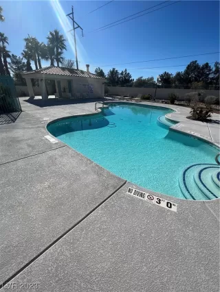 Photo #1: 2486509 Listing 