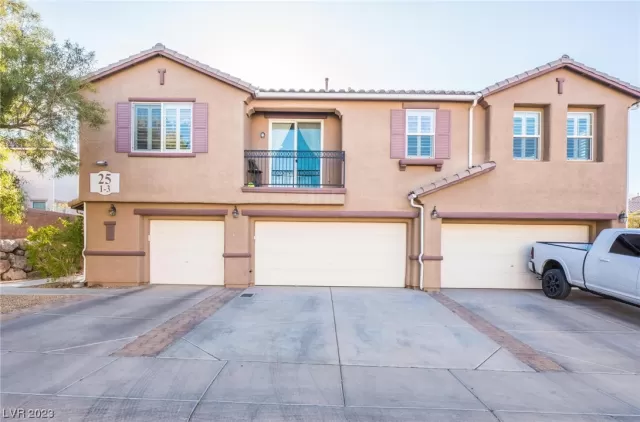 MLS: 2486518 Condo For Sale