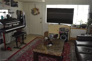 Photo #4: 2486536 Listing