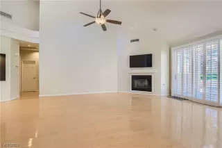 Photo #6: 2486537 Listing 