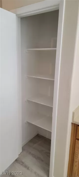 Photo #4: 2486656 Listing 