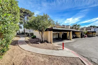 Photo #1: 2486659 Listing