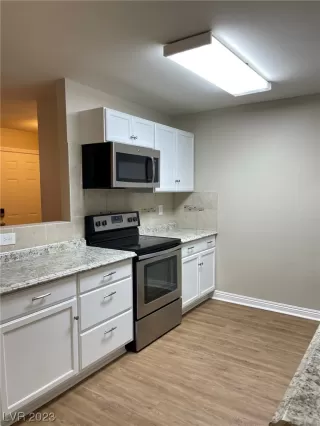 Photo #6: 2486696 Listing 