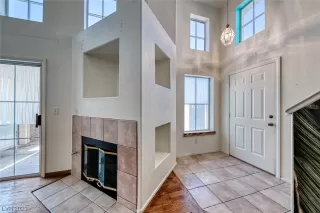 Photo #2: 2486723 Listing