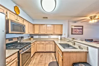 Photo #1: 2486724 Listing