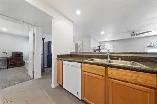 Photo #6: 2486726 Listing 