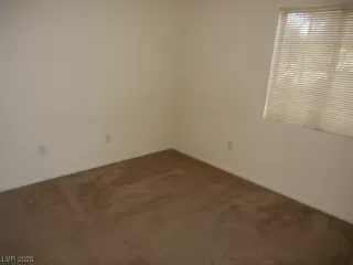Photo #6: 2486822 Listing 