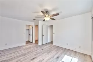 Photo #3: 2486832 Listing 