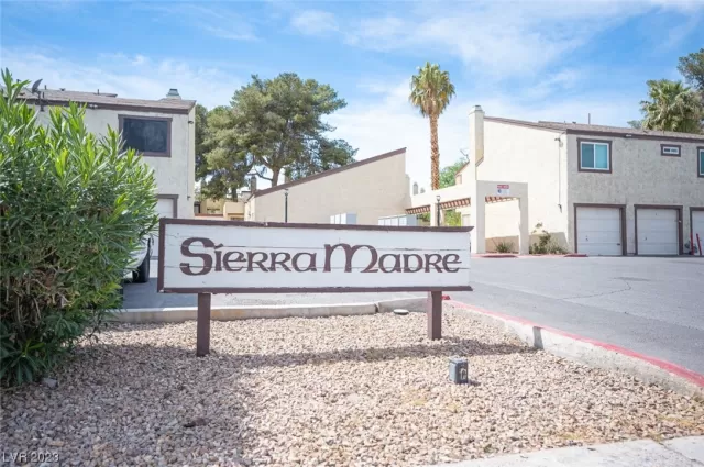 MLS: 2486839 Condo For Sale