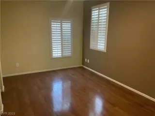 Photo #1: 2486871 Listing 