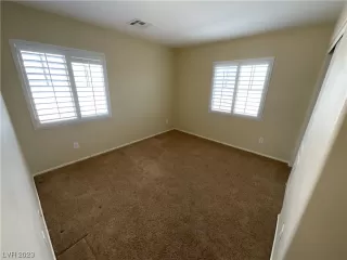 Photo #2: 2486871 Listing 