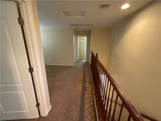 Photo #5: 2486871 Listing 