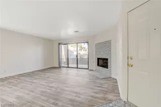 Photo #6: 2486875 Listing 