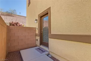 Photo #6: 2486878 Listing 