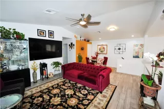 Photo #4: 2486899 Listing 