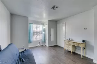 Photo #6: 2486904 Listing 