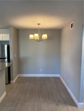 Photo #3: 2486914 Listing 