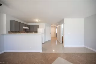 Photo #6: 2486971 Listing 