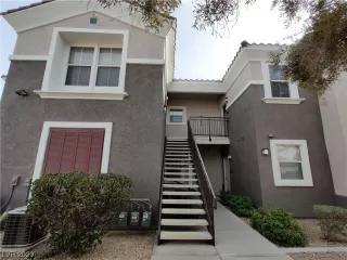 Photo #1: 2486973 Listing 