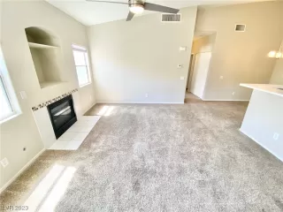 Photo #2: 2486977 Listing 