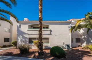 Photo #1: 2486994 Listing