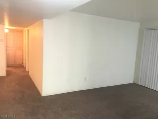 Photo #6: 2486998 Listing 