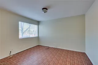 Photo #2: 2487001 Listing