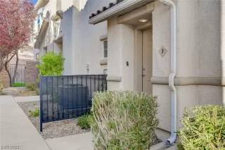 Photo #1: 2487055 Listing 