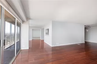 Photo #5: 2487072 Listing 