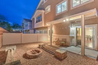 Photo #3: 2487096 Listing