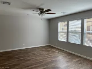 Photo #5: 2487119 Listing 