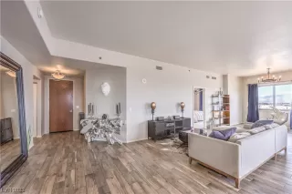 Photo #6: 2487173 Listing 