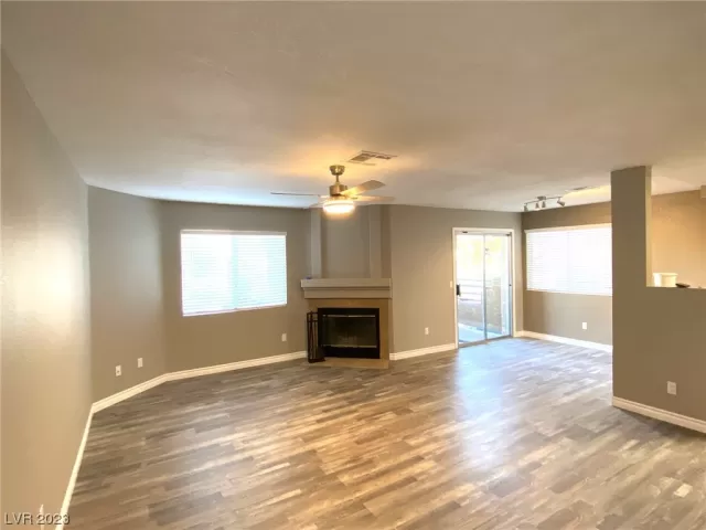 MLS: 2487198 Condo For Sale