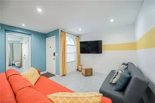 Photo #6: 2487202 Listing