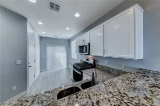 Photo #2: 2487208 Listing 