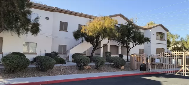 MLS: 2487210 Condo For Sale