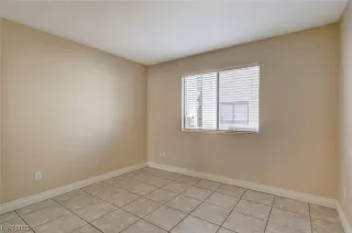 Photo #2: 2487212 Listing 
